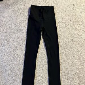 HI-RISE LULULEMON LEGGINGS SZ 2 💕